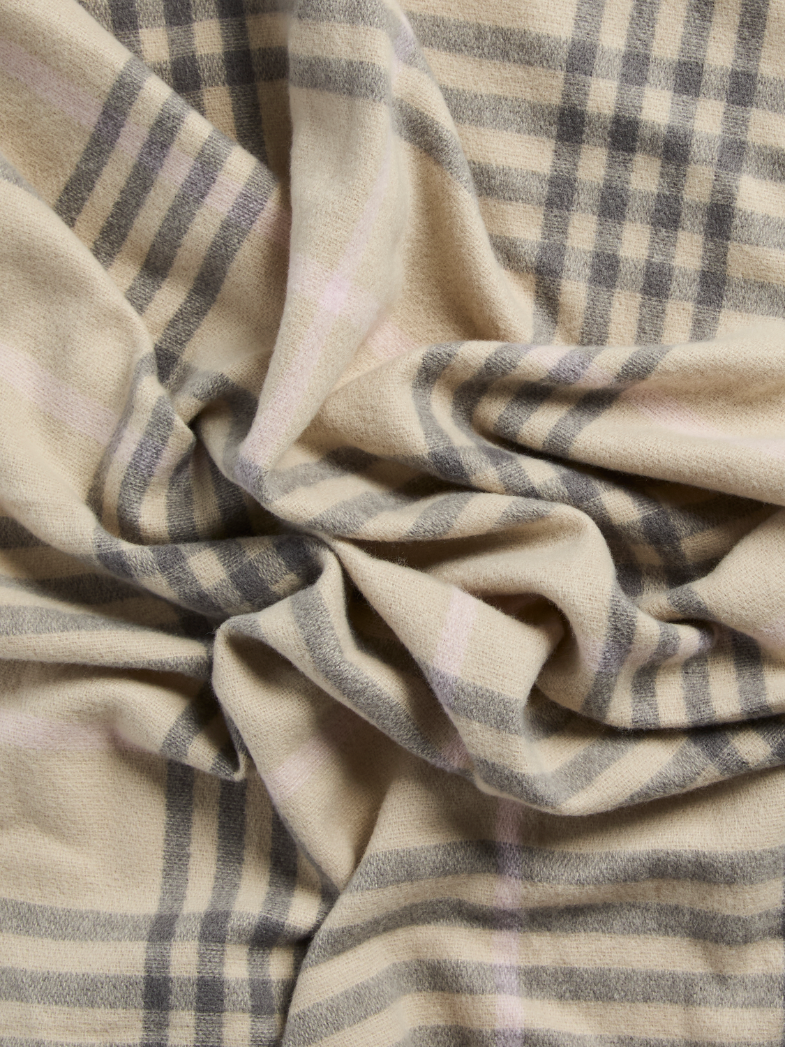 pack_shot-detail